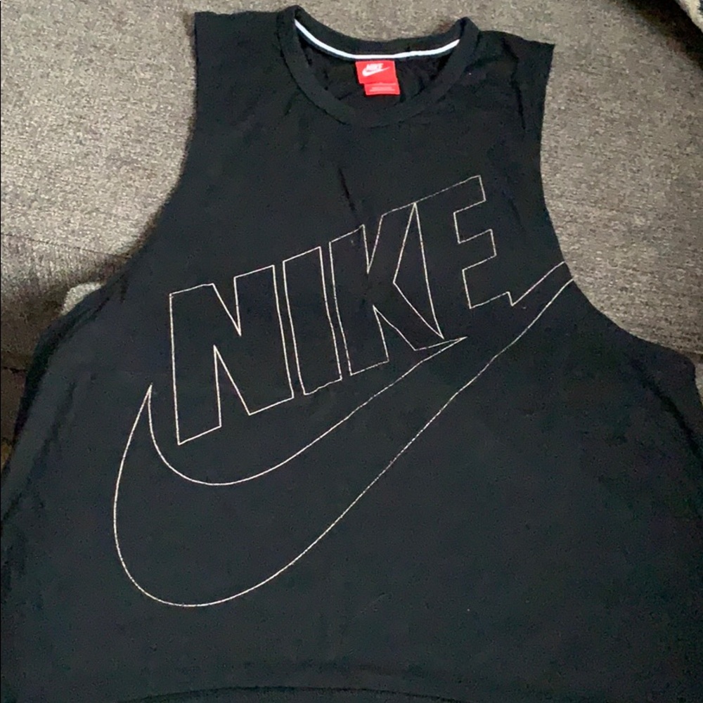 Nike muscle tee